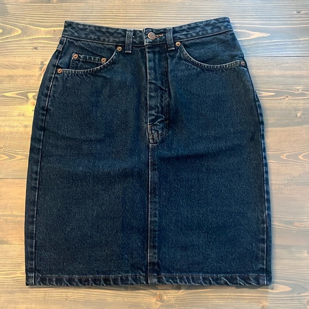 Vintage Ikeda mid dark wash denim skirt